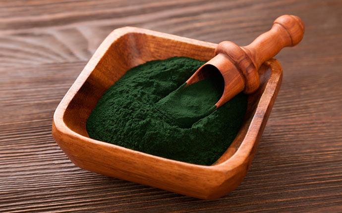 This Powder Is 1000s of Times More Potent Than Carrots, Spinach, and Blueberries